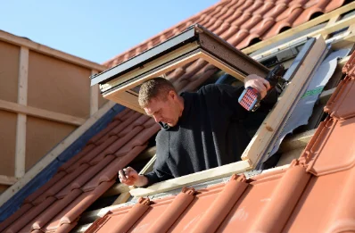 Pose de fenêtres de toit Velux à Argentré